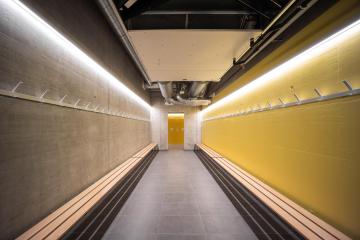 Vestiaire jaune